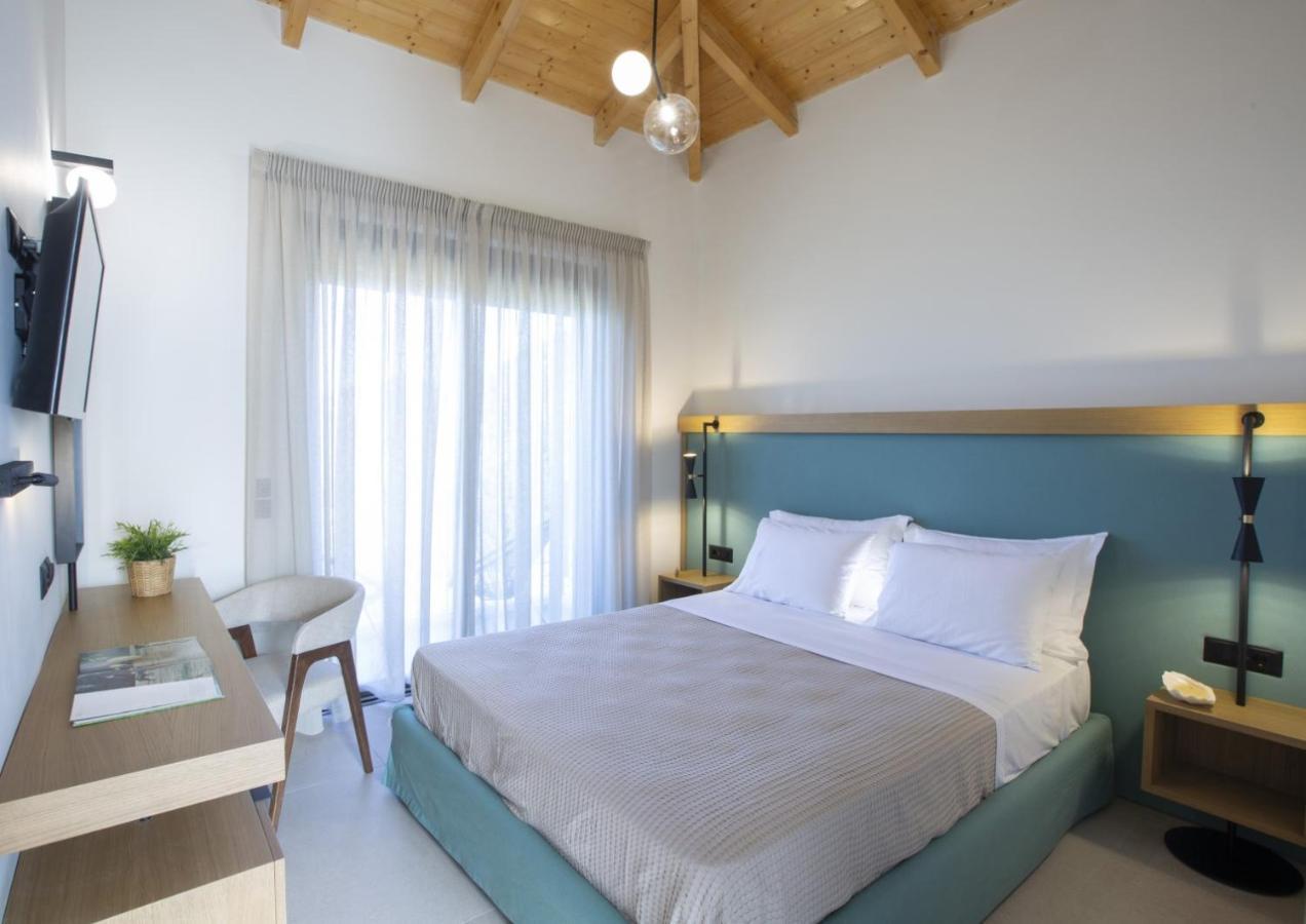 Inorato - Luxury Villa With Private Swimming Pool Kalamítsi المظهر الخارجي الصورة