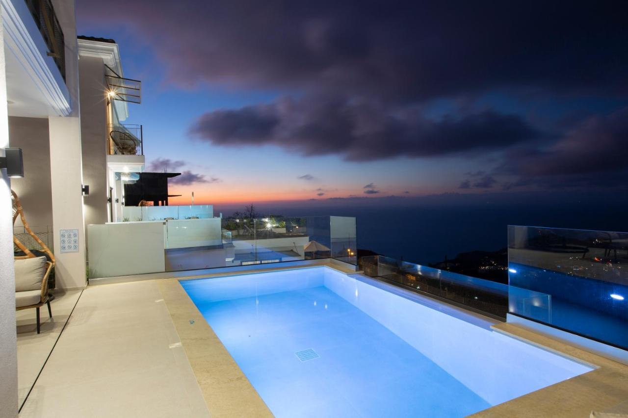 Inorato - Luxury Villa With Private Swimming Pool Kalamítsi المظهر الخارجي الصورة